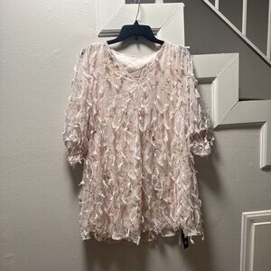 NWT Elegant Pink Textured Women's Top 397
